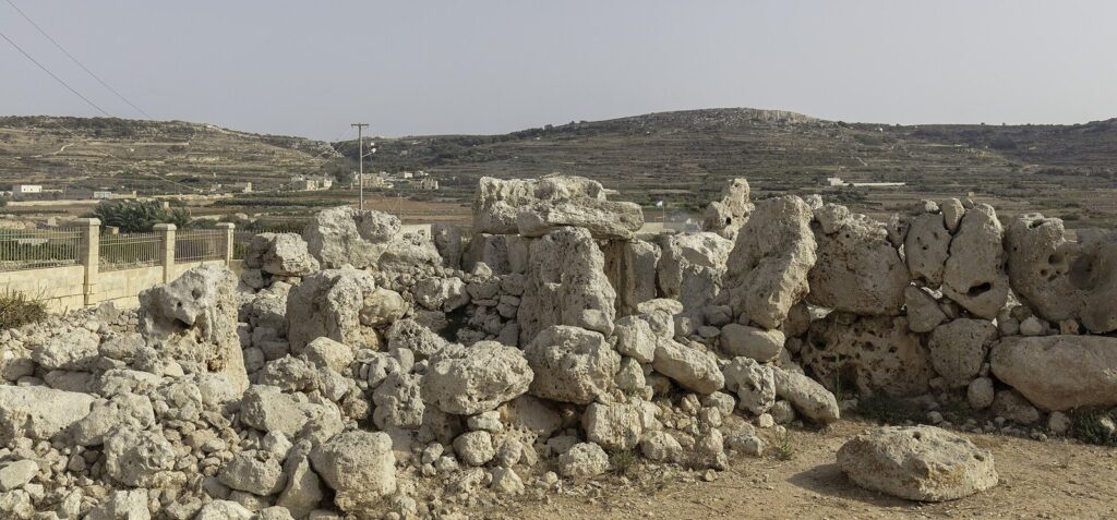 Ta' Ħaġrat: A Neolithic Temple Complex in Malta 1 Ta' Ħaġrat