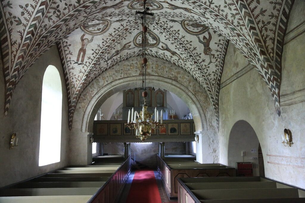 Gökhem Church: A Medieval Parish Church in Sweden 2 Gökhem Church