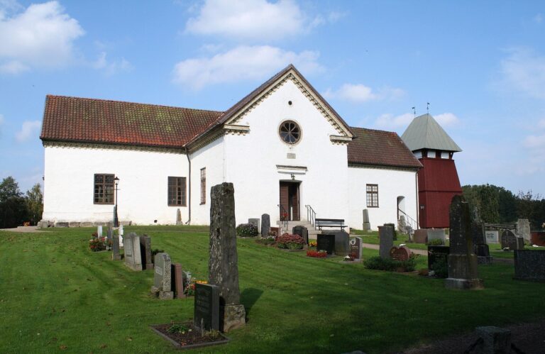 Brönnestad Church: A Medieval Parish Church in Sweden