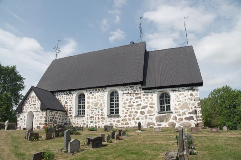 Edsbro Church: A Medieval Parish Church in Sweden
