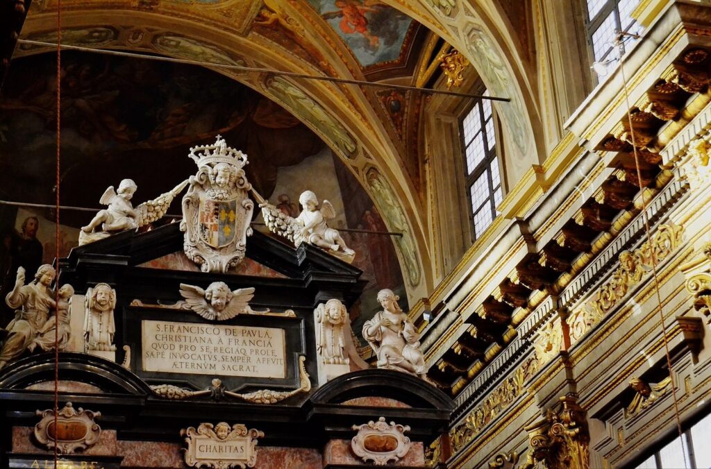 Church of St. Francis of Paola: A Baroque Parish Church in Turin 2 Church of St. Francis of Paola