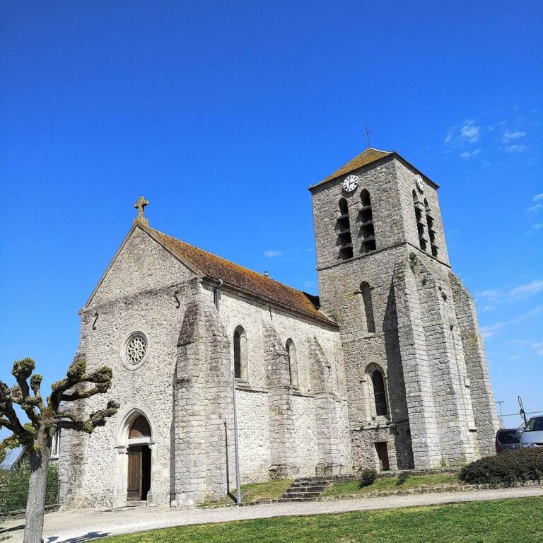 Église Saint-Rémi d’Écuelles: A Medieval Catholic Church in France