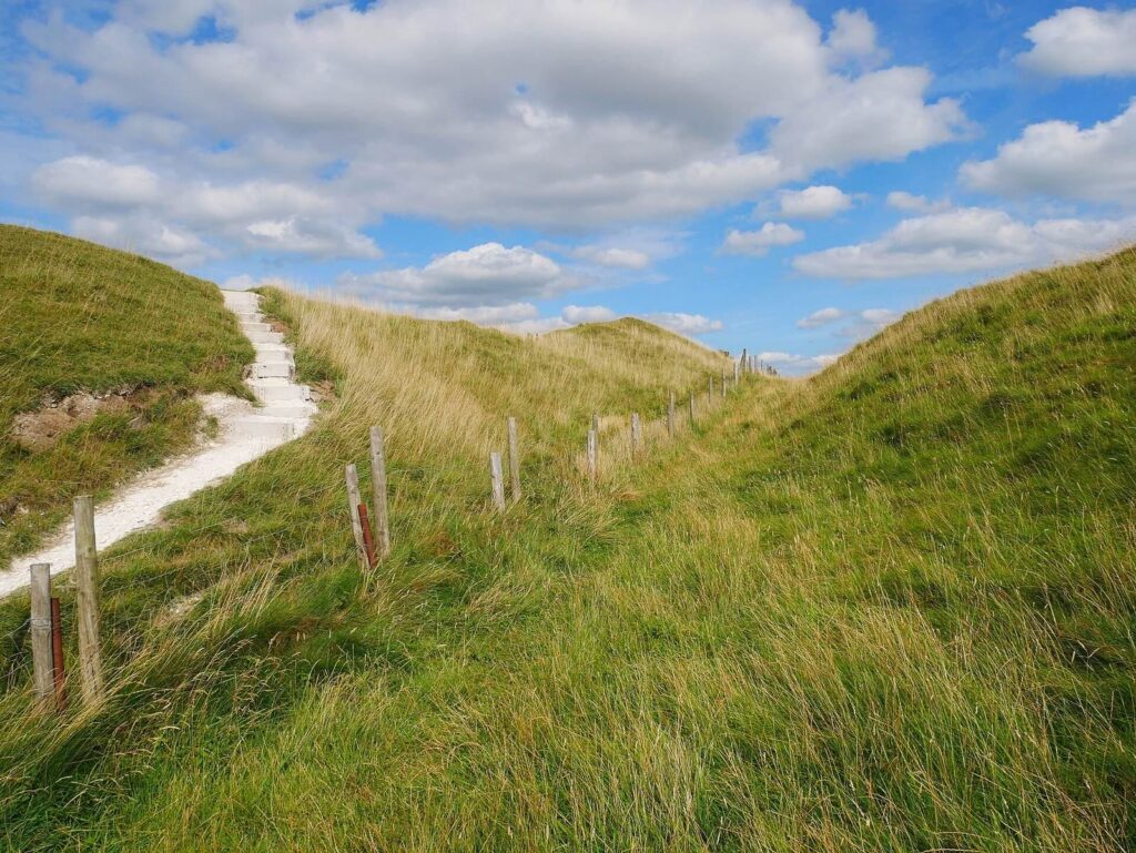 Bratton Castle: An Iron Age Hillfort in England 1 Bratton Castle