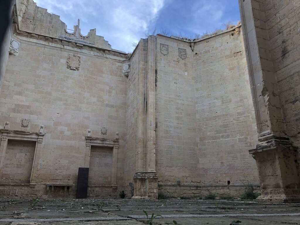 Convent of San Agustín: A Former Augustinian House in Segovia 1 Convent of San Agustín