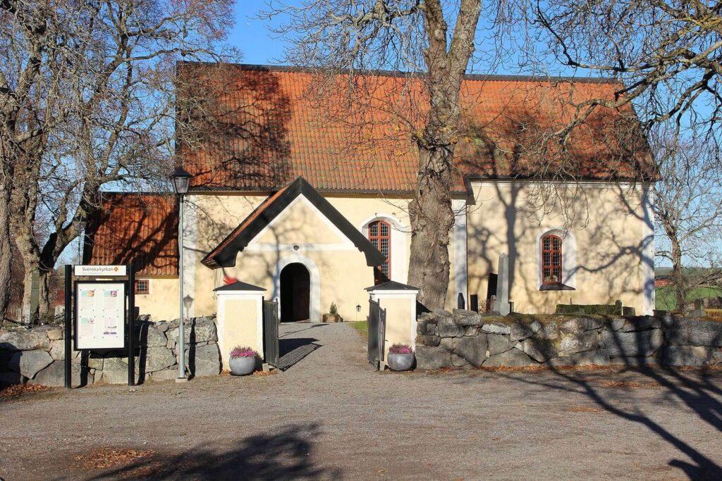 Håbo-Tibble Church