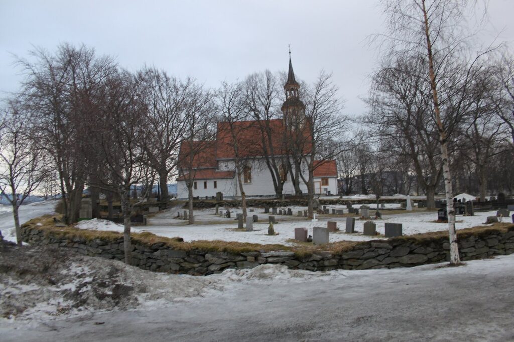Lade Church