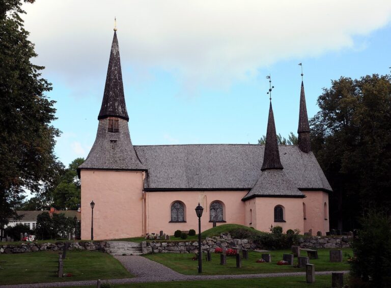 Ripsa Church: A Medieval Parish Church in Sweden