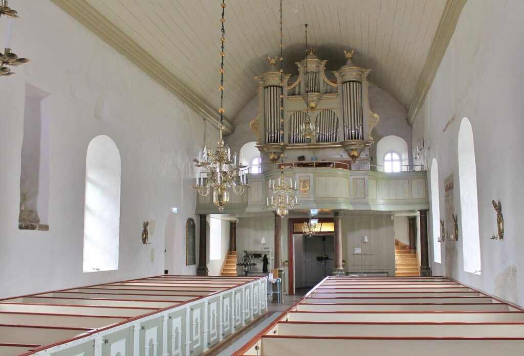 Halltorp Church: A Medieval Parish Church in Sweden 2 Halltorp Church