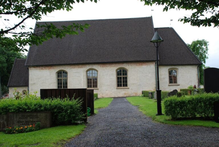 Alvesta Church: A Late-Medieval Hall Church in Sweden