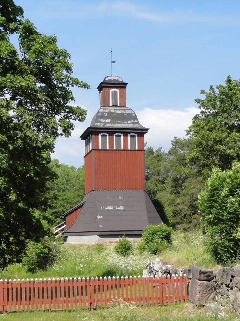 Knutby Church: A Medieval Parish Church in Sweden 3 Knutby Church