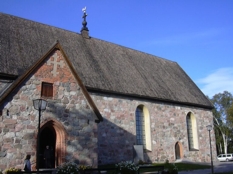 Nederluleå Church: A Medieval Parish Church in Gammelstad, Sweden