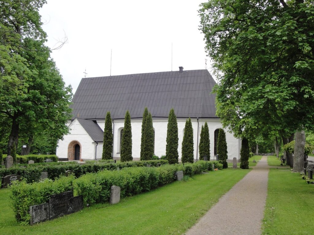 Älvkarleby Church: A Medieval Parish Church in Sweden 2 Älvkarleby Church