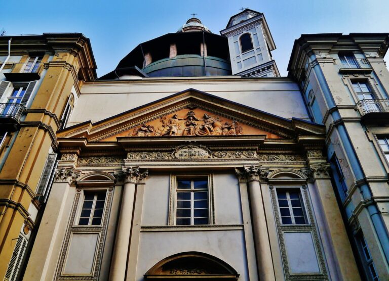 Santissima Trinità Church, Turin: A Baroque Church for a Pilgrims’ Confraternity