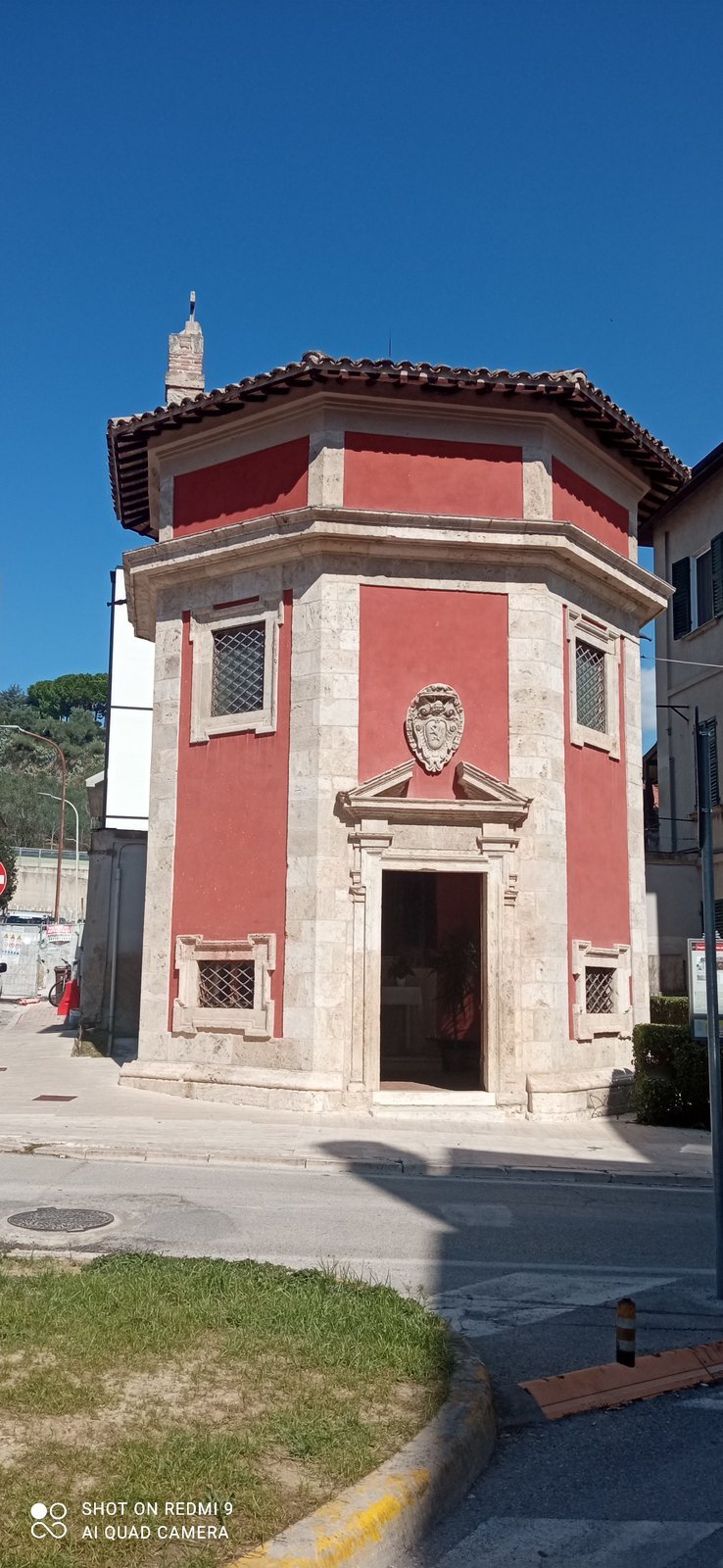 Sant’Emidio Rosso: A Neoclassical Church in Ascoli Piceno