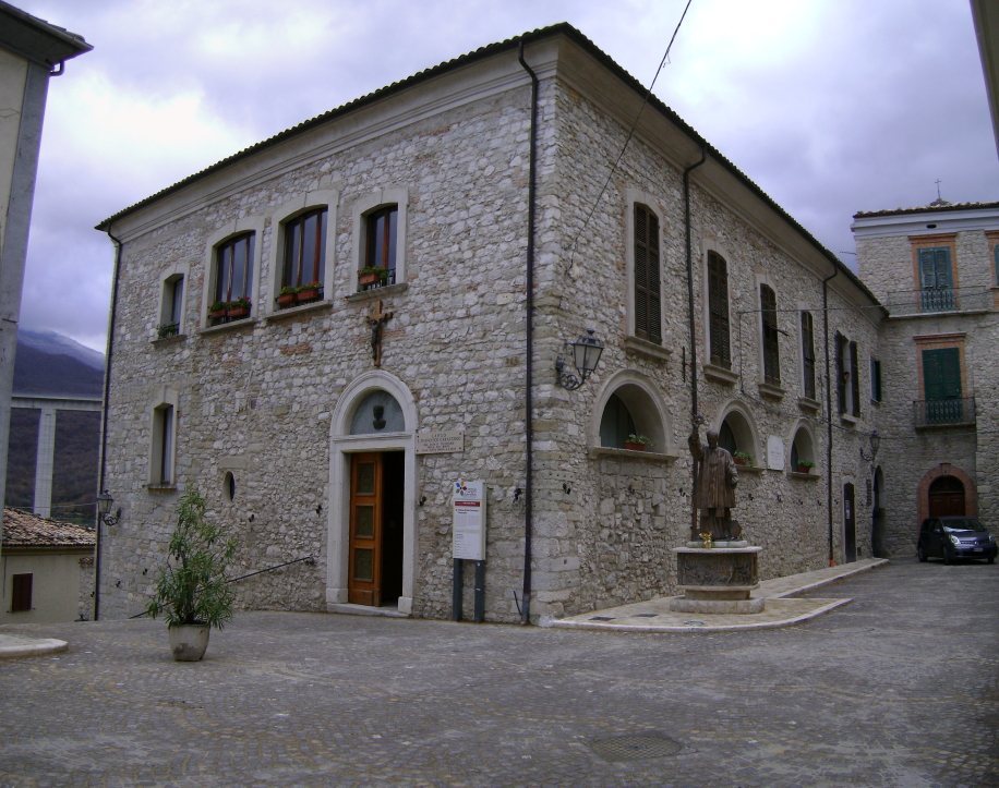 Casa Caracciolo: A Feudal Palace and the Birthplace of Saint Francis Caracciolo 3 Casa Caracciolo