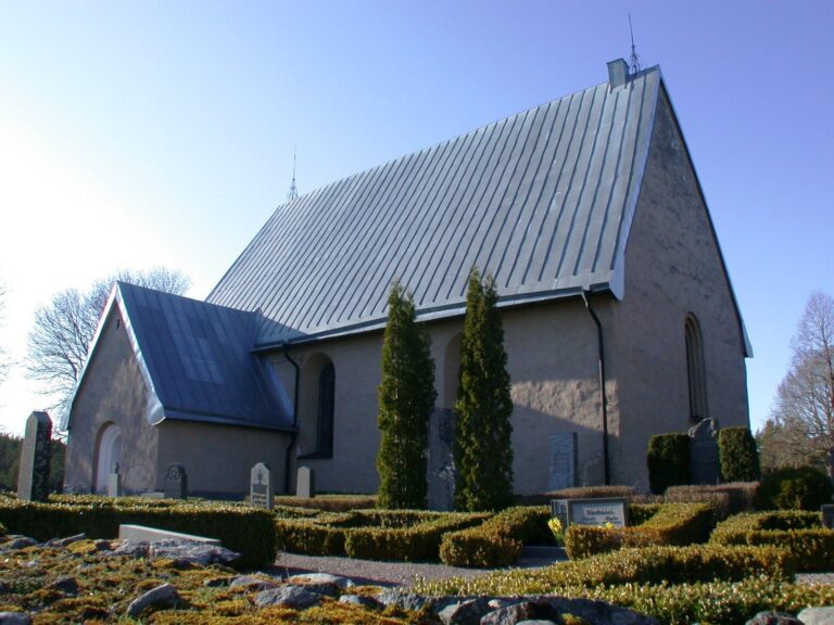 Faringe Church: A Medieval Parish Church in Sweden