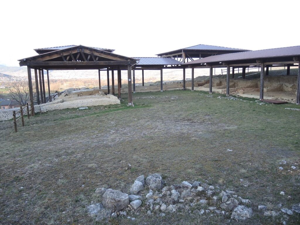 Forcona: An Ancient Settlement and Medieval Diocesan Seat 3 Forcona