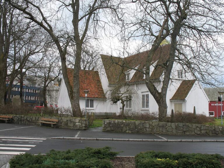 Egersund Church: A Wooden Parish Church in Norway