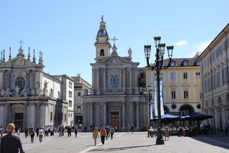 San Carlo Borromeo, Turin: A Baroque Church