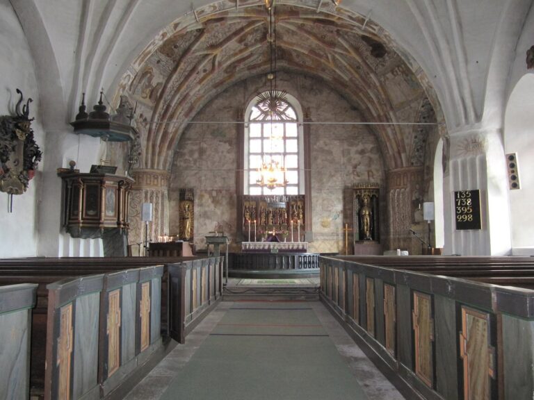 Jumkil Church: A Medieval Lutheran Church in Sweden