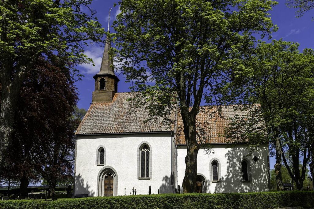Björke Church: A Medieval Parish Church on Gotland 1 Björke Church