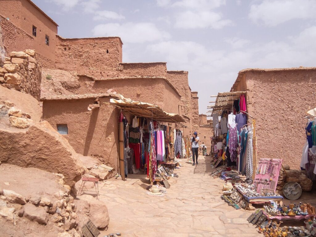 Aït Benhaddou: A Fortified Ksar on Morocco’s Caravan Route 1 Aït Benhaddou