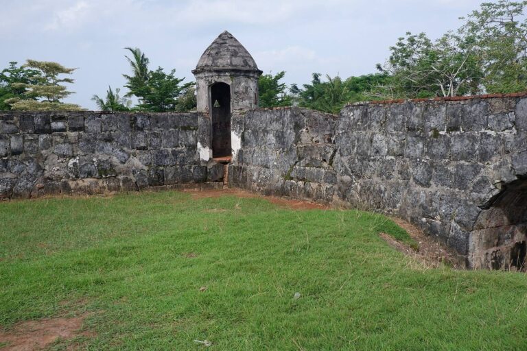 Fort Speelwijk: A Dutch Colonial Stronghold in Banten, Indonesia