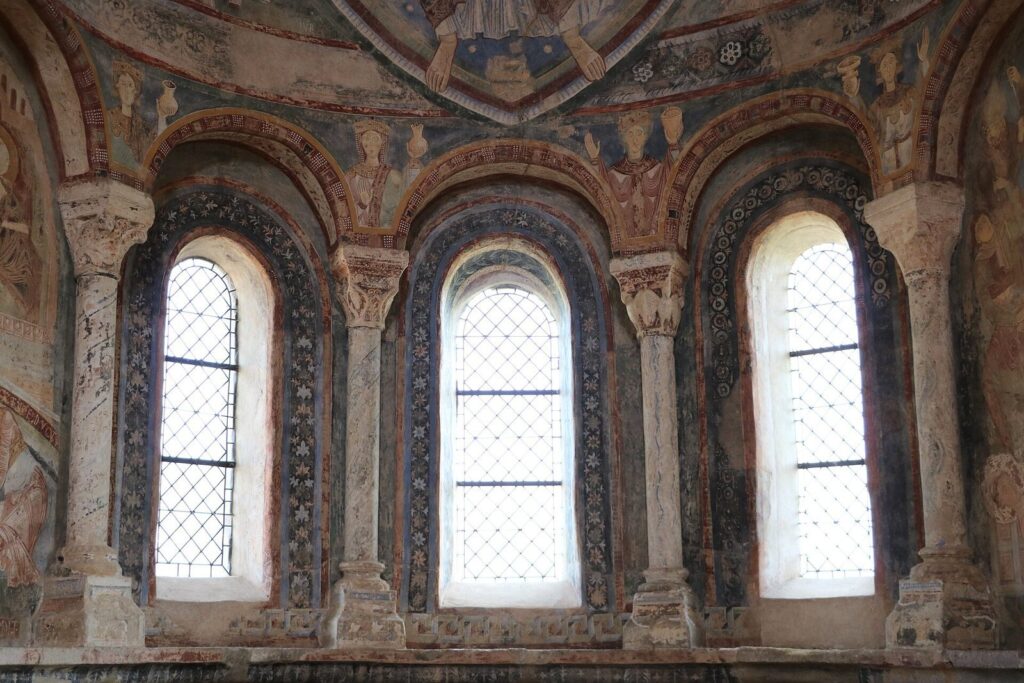 Chapelle des Moines: A Romanesque Priory Chapel at Berzé-la-Ville 2 Chapelle des Moines