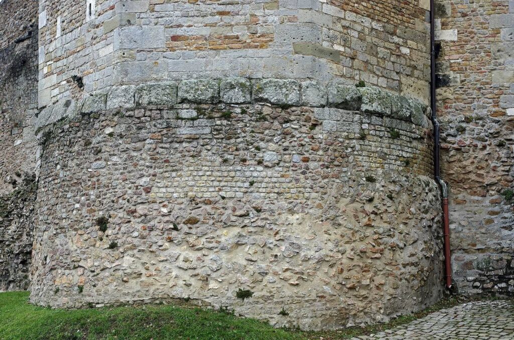 Tour des Ursulines