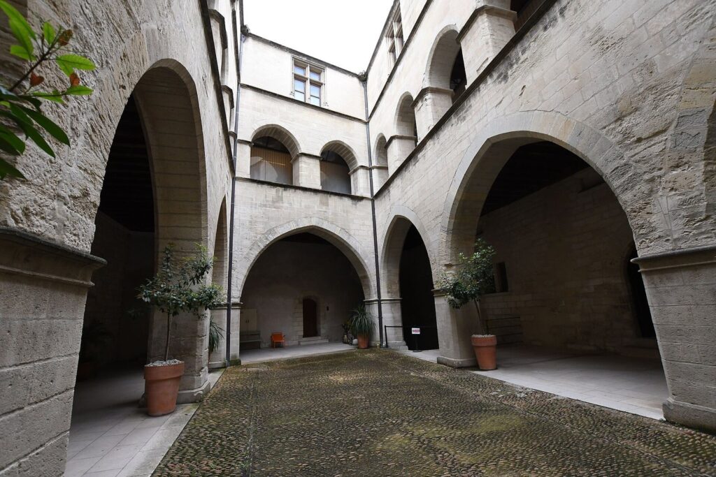 Petit Palais, Avignon: A Cardinal-Bishops’ Palace and Museum 3 Petit Palais, Avignon