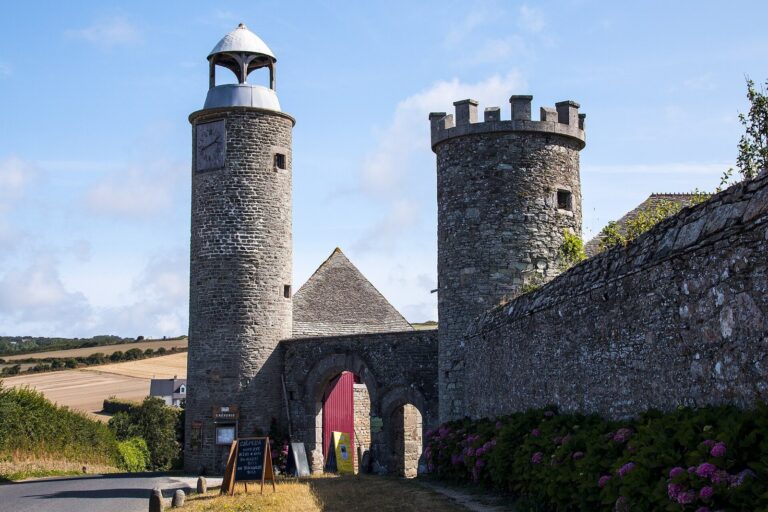 Le Rozel Manor: A Historic Estate in Normandy