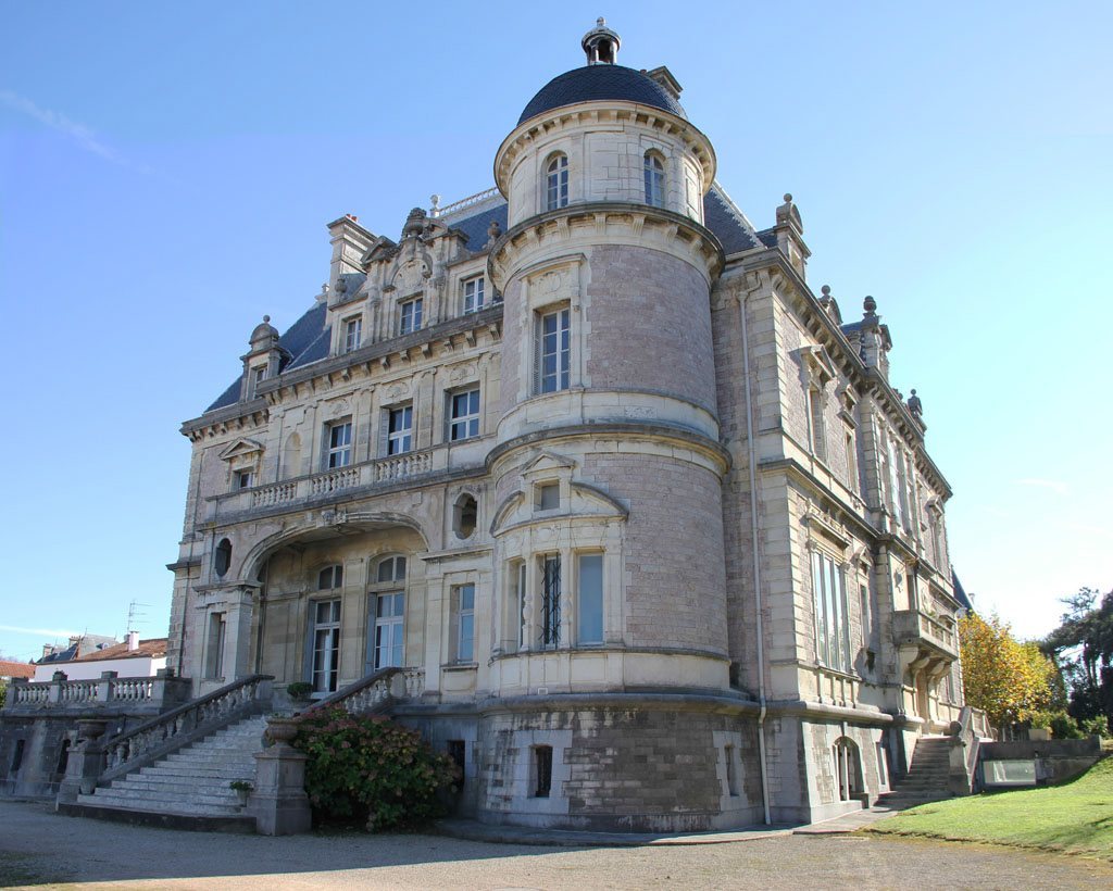 Château Boulart: An Eclectic Private Residence in Biarritz, France 1 Château Boulart