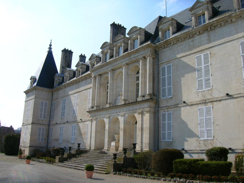 Château d'Arc-en-Barrois: A Classical Country Residence in France 2 Château d'Arc-en-Barrois