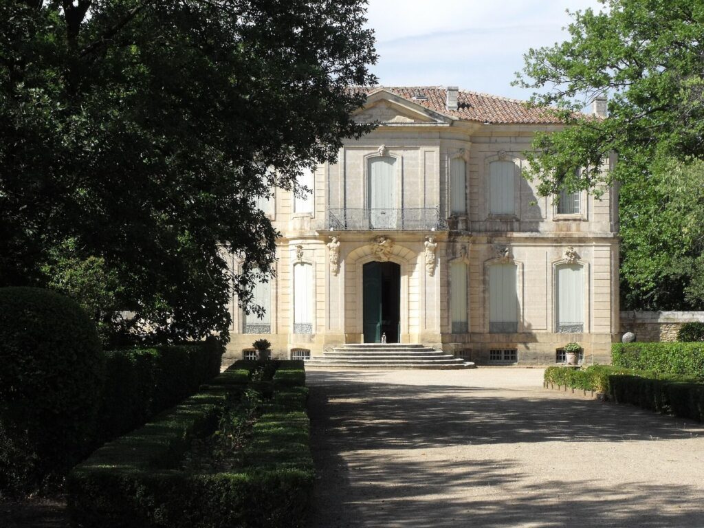 Château de l'Engarran: An Eighteenth-Century Country Residence in France 2 Château de l'Engarran