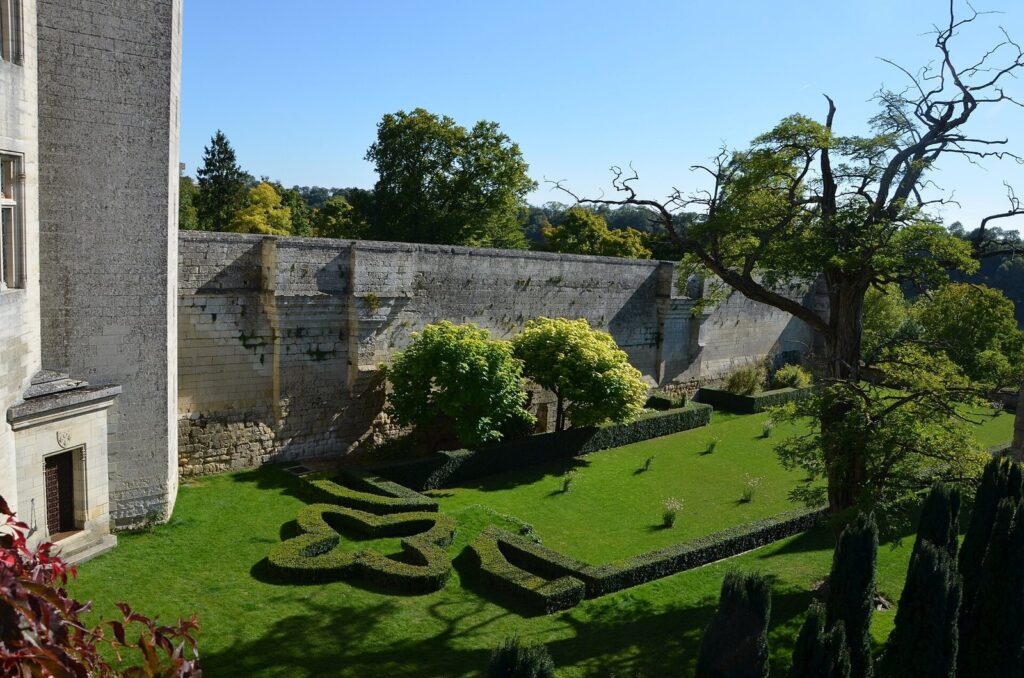 Château de Vez: A Medieval Fortified Castle in France 5 Donjon de Vez