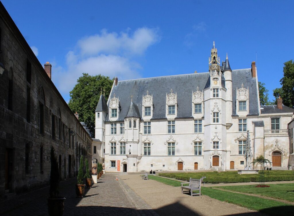 Musée départemental de l'Oise