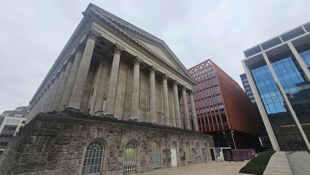 Birmingham Town Hall