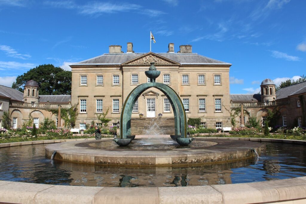 Dumfries House: A Palladian Country House in Scotland 2 Dumfries House