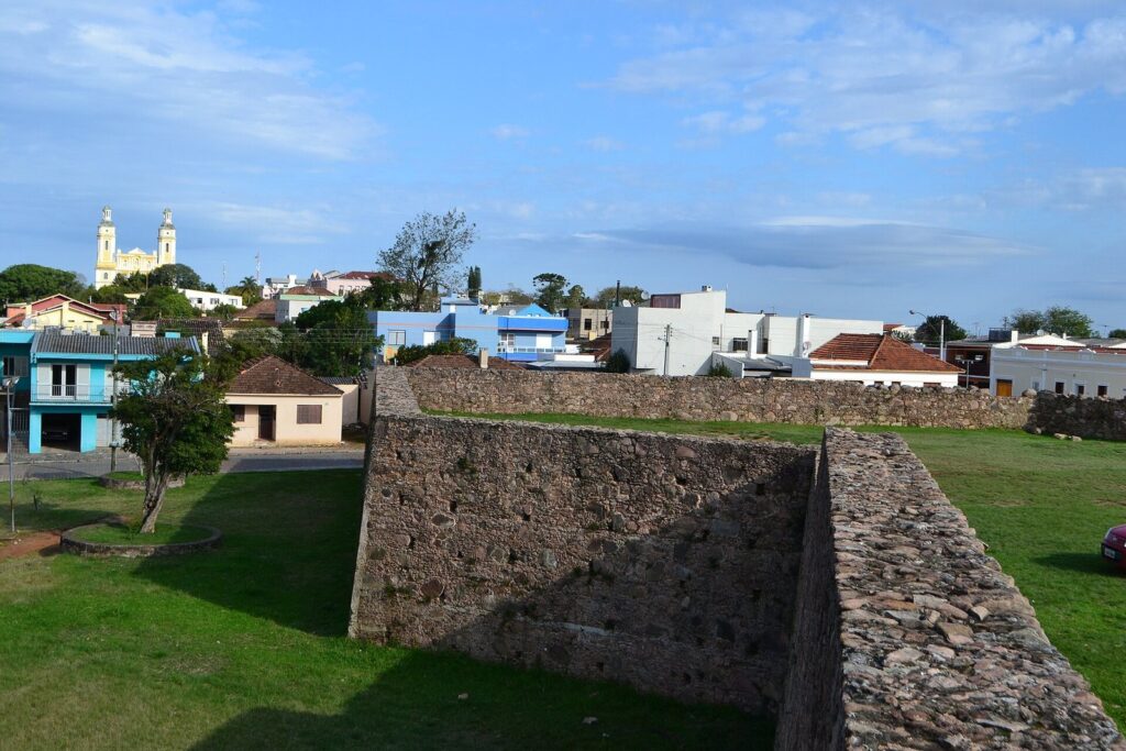 Forte de D. Pedro II de Caçapava: An Unfinished Imperial Fortification 3 Forte de D. Pedro II de Caçapava