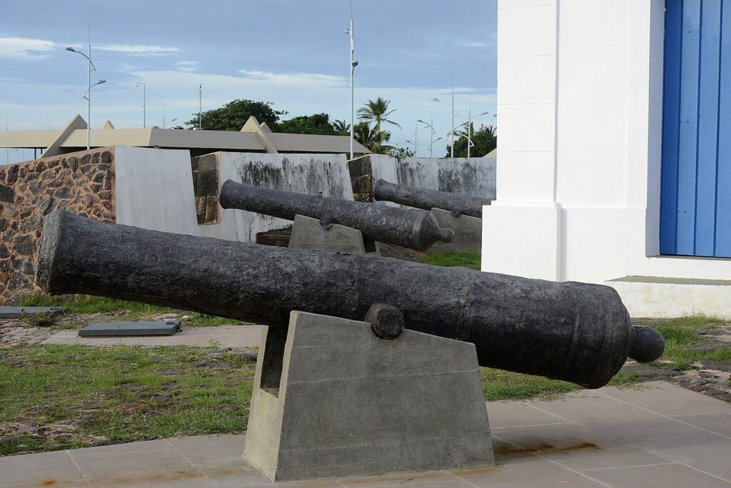 Fortress of Santo António da Barra: A Coastal Fort in Brazil 2 Fortress of Santo António da Barra