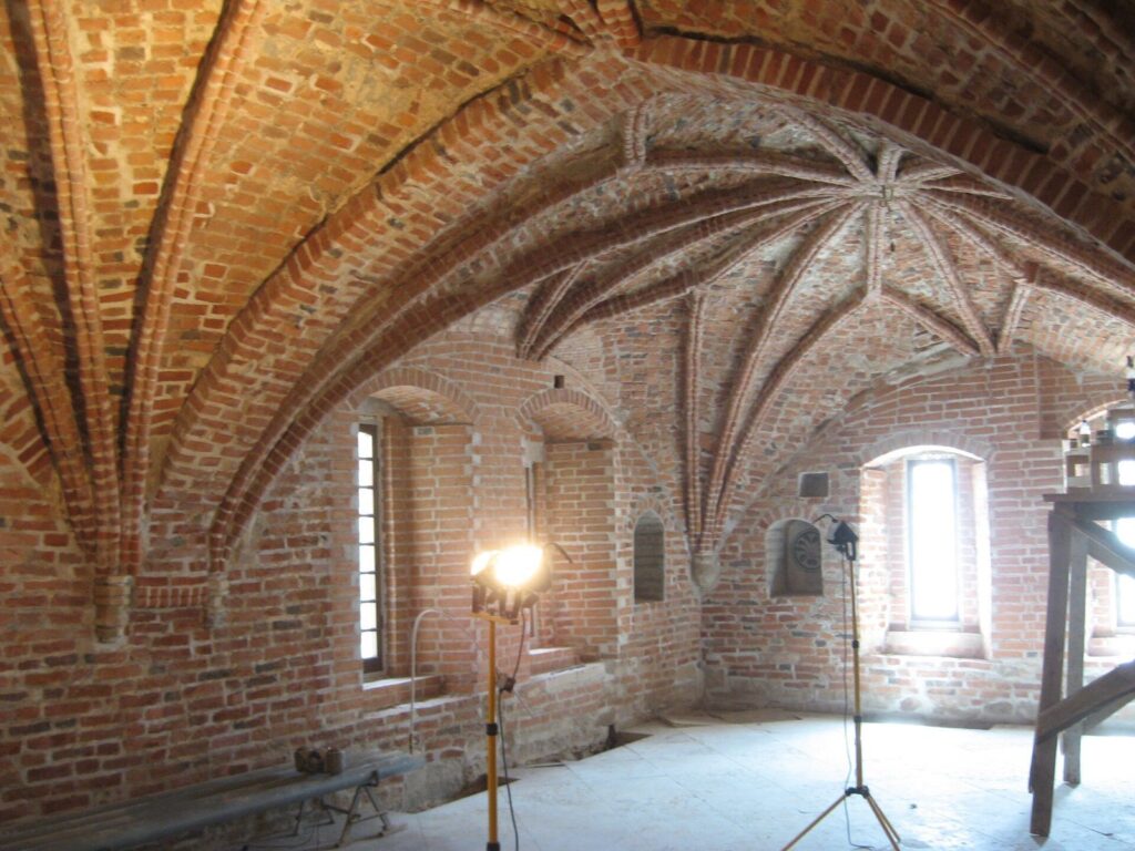 Novgorod Kremlin: Fortress and Political Center of Medieval Novgorod 5 Novgorod Kremlin