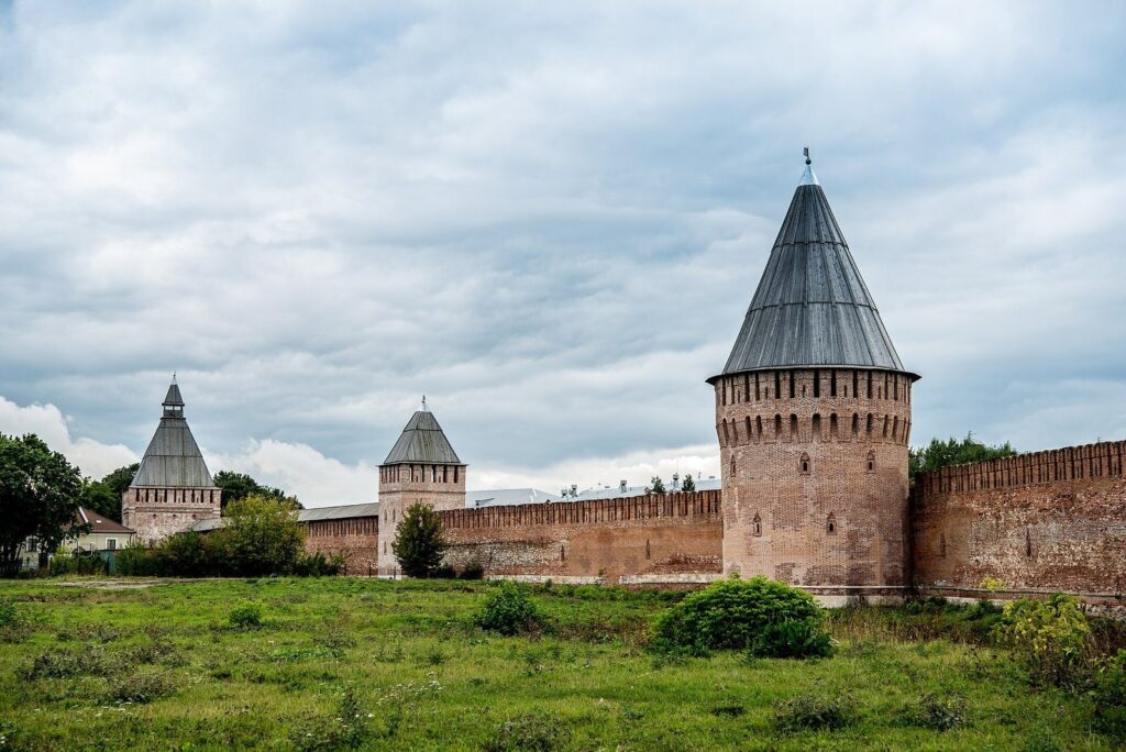 Smolensk Kremlin: A Russian Defensive Fortress 3 Smolensk Kremlin