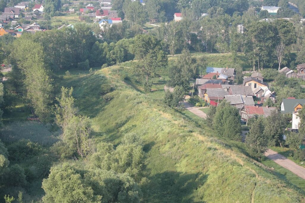 Kremlin of Pereslavl-Zalessky: A Medieval Fortress in Russia 2 Kremlin of Pereslavl-Zalessky