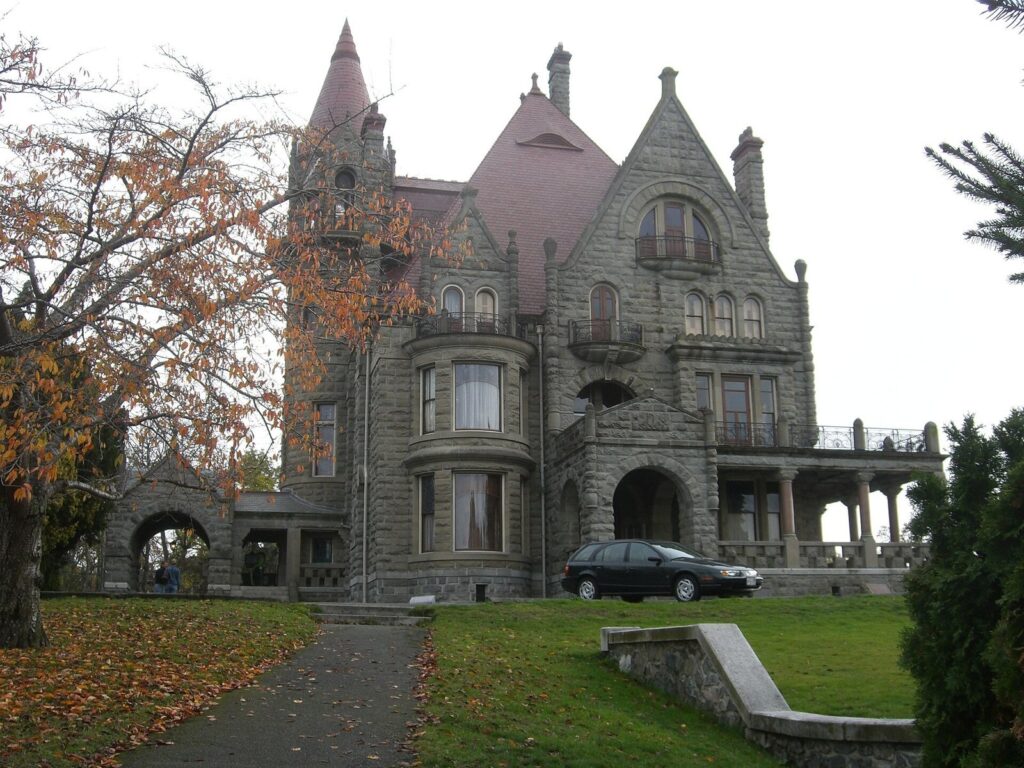 Craigdarroch Castle: A Victorian-Era Mansion and Historic Museum in Victoria, Canada 1 Craigdarroch Castle
