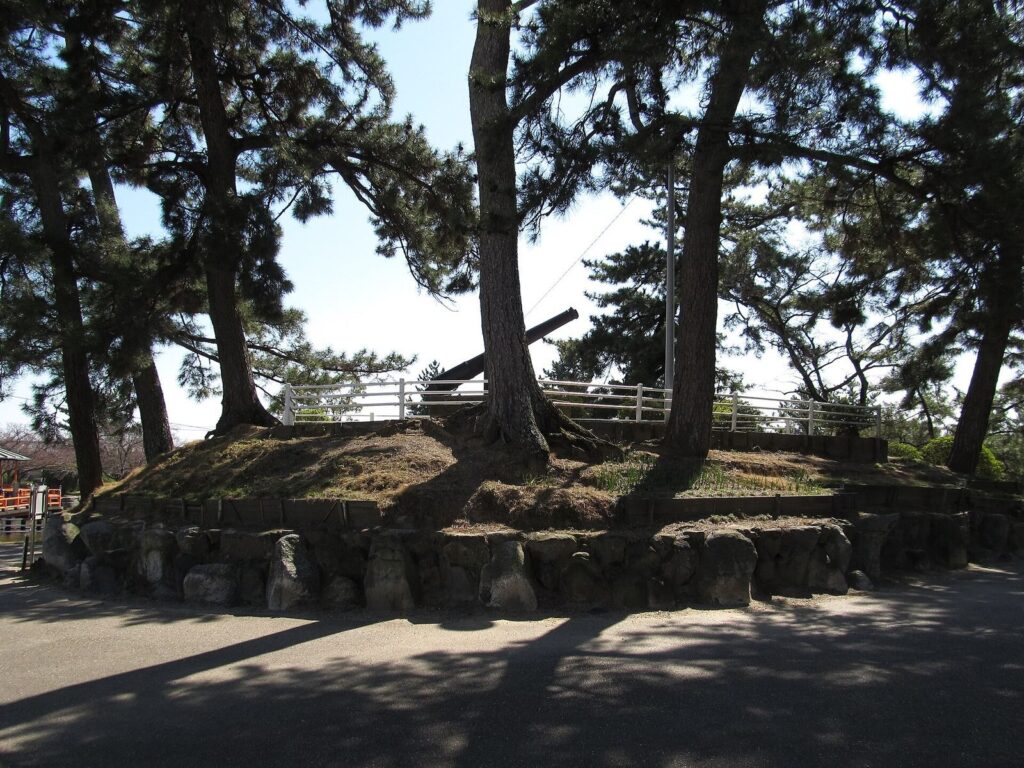 Kuwana Castle: A Tokugawa-Era Water Castle in Japan 1 Kuwana Castle