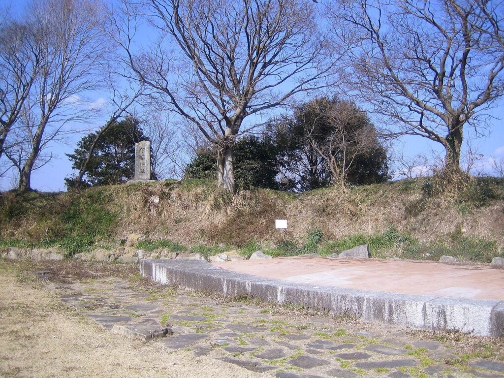 Ina Castle: Headquarters of the Ina Honda Family 1 Ina Castle