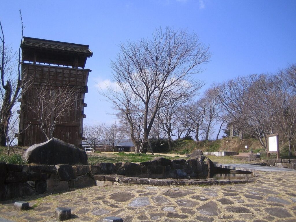 Ina Castle: Headquarters of the Ina Honda Family 2 Ina Castle