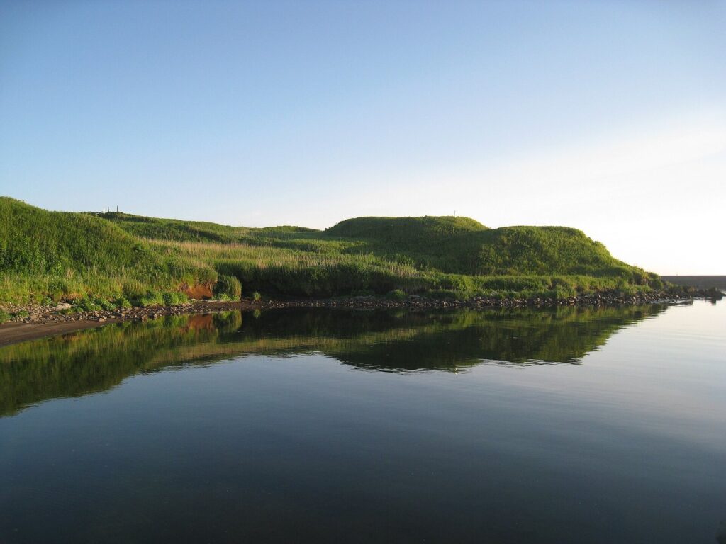 Nemuro Peninsula Chashi Sites: Ainu Enclosures and Earthworks 1 Nemuro Peninsula Chashi Sites