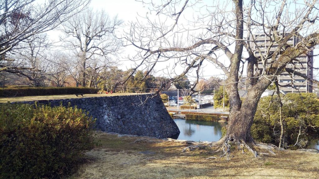 Yatsushiro Castle: A Feudal Stronghold on the Kuma River 2 Yatsushiro Castle