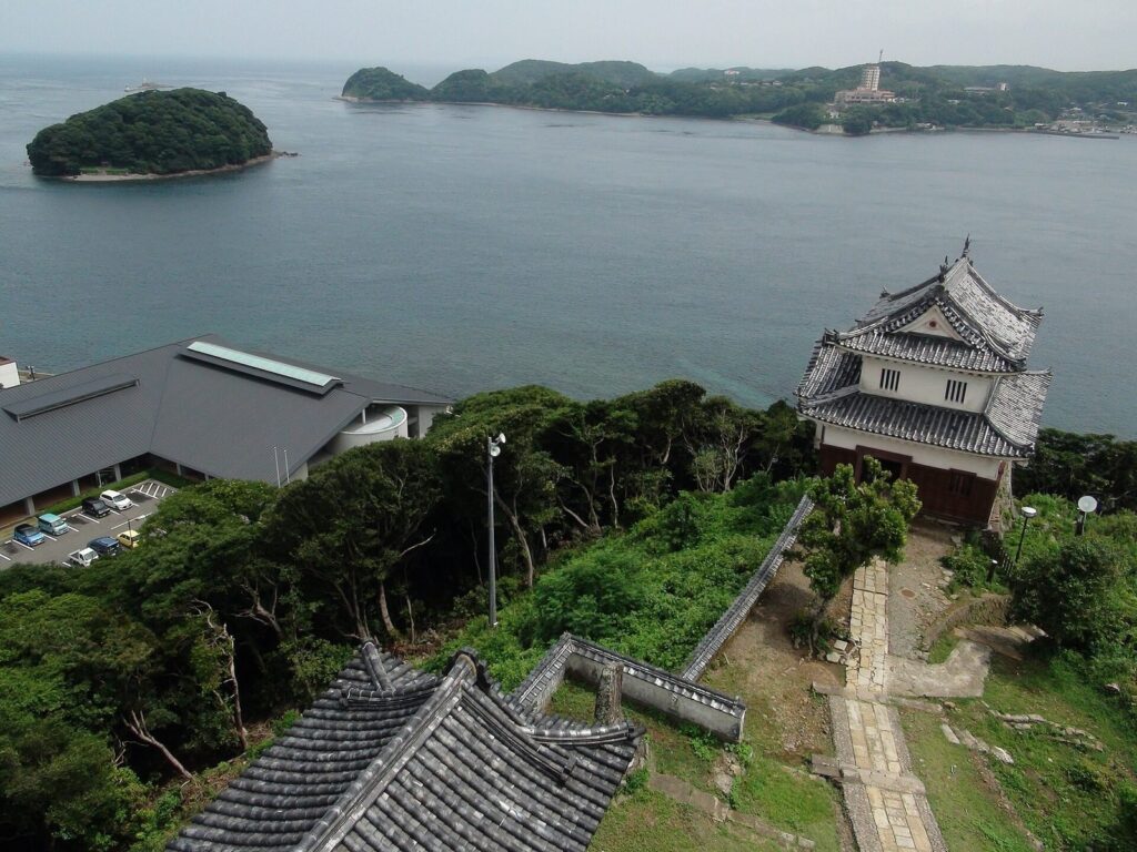 Hirado Castle